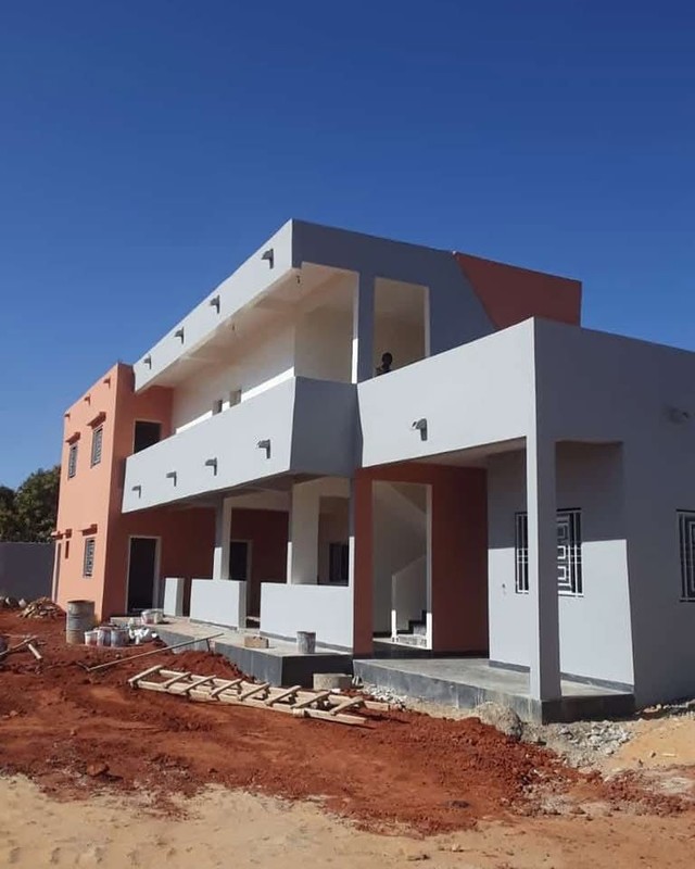 Bâtiments Administratifs & Entrepôts